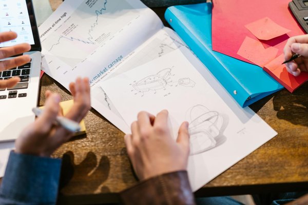 How Can Emerging UK Businesses Attract International Investors?